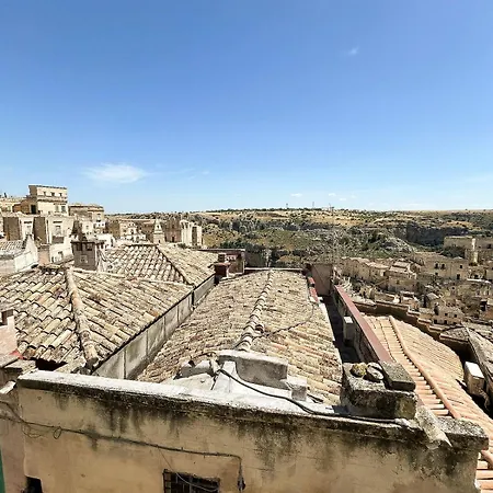 Le Tre Lune Maison * Matera